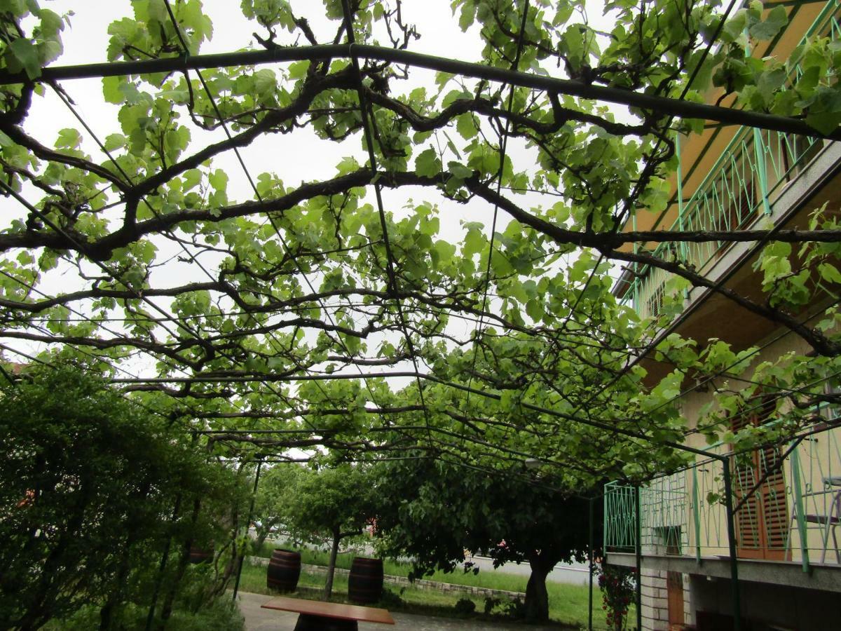 Green Garden Apartments Rovinj Exterior photo